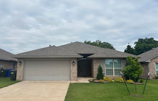 Wonderful 3 Bed 2 Bath Home in Norman