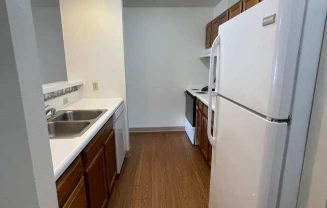 2 beds, 1 bath, 1,000 sqft, $1,000, Unit TE218X-225