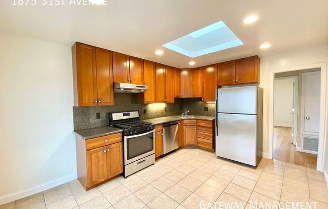 1875 31 AVE