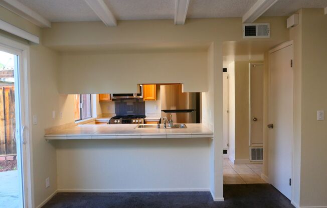 3 bedroom/2.5 bathroom condo in the heart of Silicon Valley