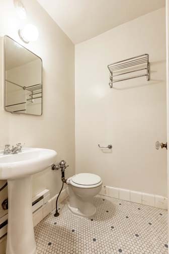 1 bed, 1 bath, 630 sqft, $1,500