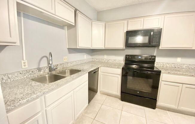 4323 Segura Ct S