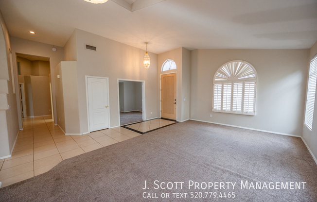 7417 W CANDELARIA DR