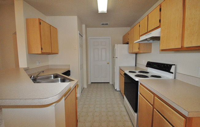 ORLANDO: Gated Community of Courtney Landing - Near Airport