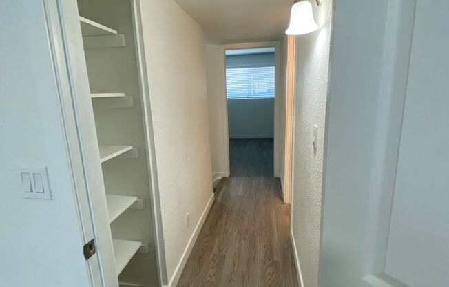 2 beds, 1.5 baths, 980 sqft, $1,200, Unit 6850-2