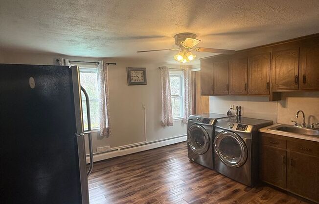 Modern Living at 85 Airline – Portland, CT.