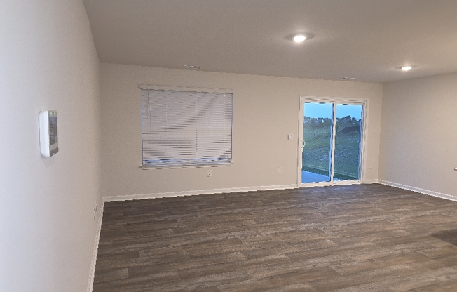 408 HONEYCUTT OAKS DR