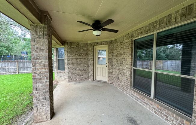 3 beds, 2 baths, $2,000