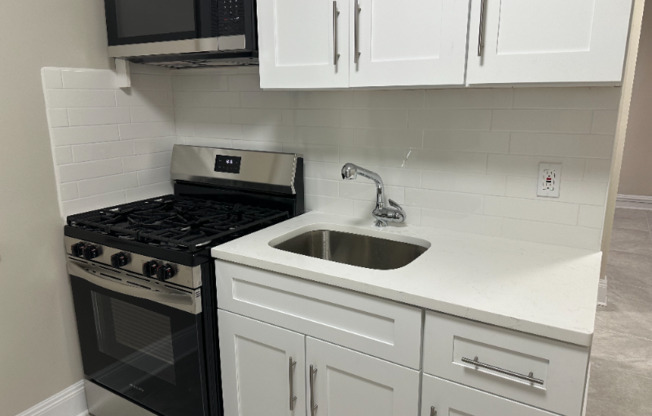 411 15 ST