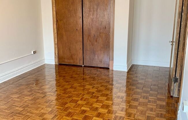 Studio, 1 bath, 500 sqft, $1,665, Unit 553-411