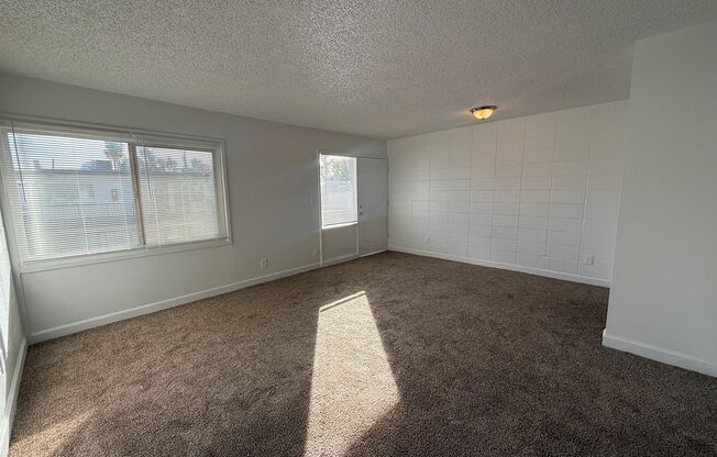 1 bed, 1 bath, 627 sqft, $750, Unit 208