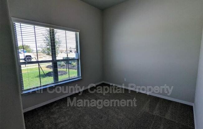 408 TRAILING LANTANA LN