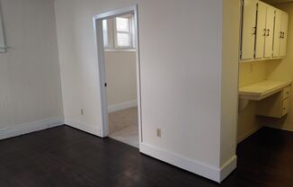 901-909 Summit Ave S