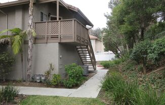 Coming Soon! Lovely 1 Bedroom 1 Bath Condo in Laguna Hills!