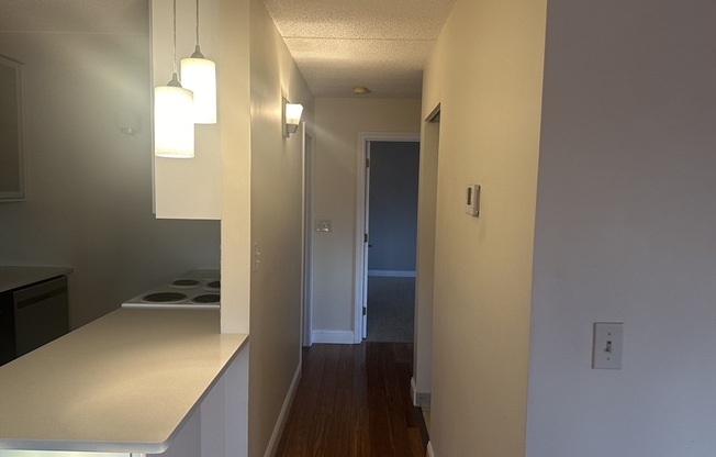 2 beds, 2 baths, 1,020 sqft, $2,700, Unit 50C