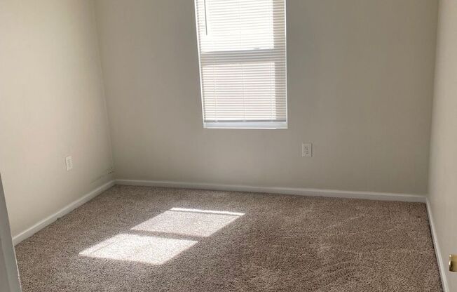 Spacious 4BD 2BA House in Beechview