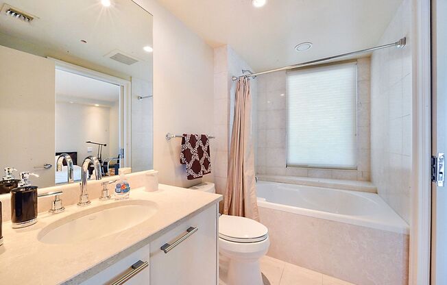 2 beds, 2 baths, $3,195, Unit # 2002