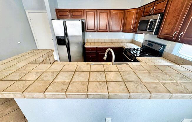 BEAUTIFUL 3 BEDROOM HOME IN SOUTHERN HIGHLANDS!!!