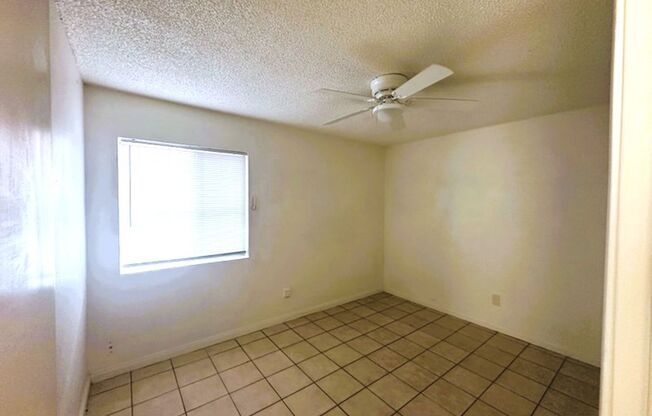 2 beds, 1 bath, 800 sqft, $1,025, Unit Unit A