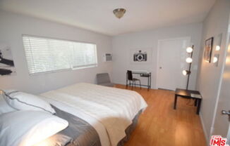 2 beds, 2 baths, $4,200, Unit PH