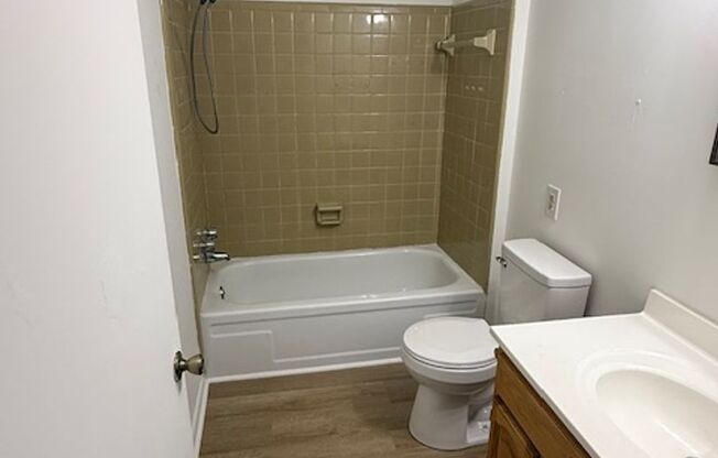 S. Amherst Apartments 1