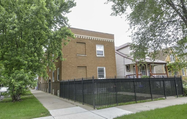 1405 ERIE
