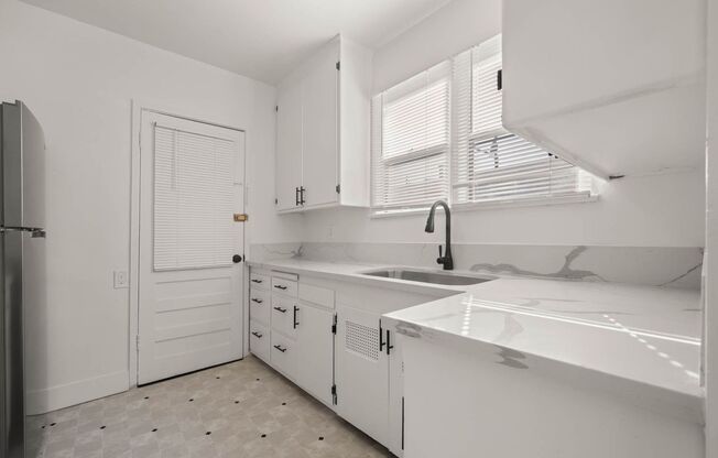 2267 W Adams Blvd.