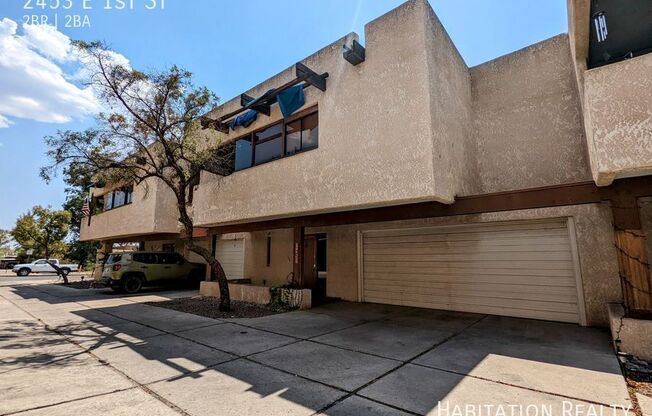 2453 E 1 ST