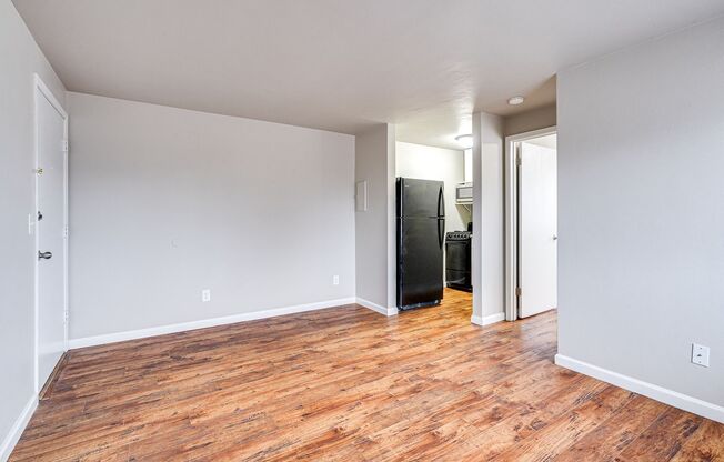 1 bed, 1 bath, 375 sqft, $699, Unit 1245 - 7