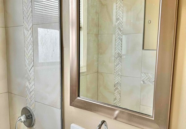 1144 W 84 ST