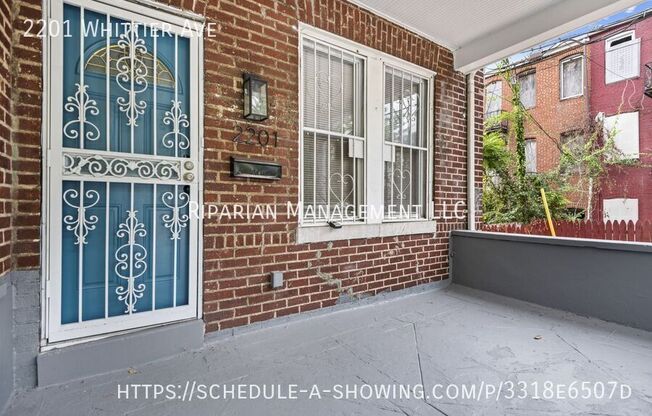2201 WHITTIER AVE