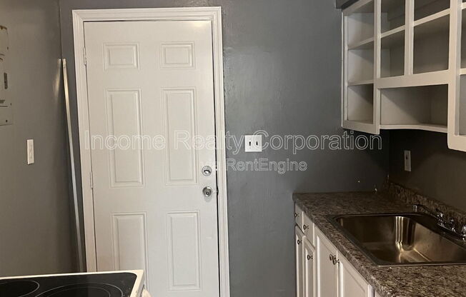 2258 NW 83 ST