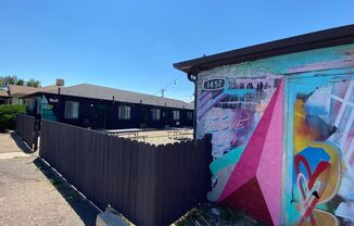 Studio in the Heart of Aurora!