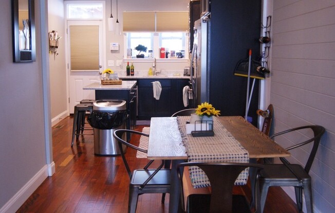 Charming 3 Bedroom/3 Bathroom Townhome in Canton, MD!