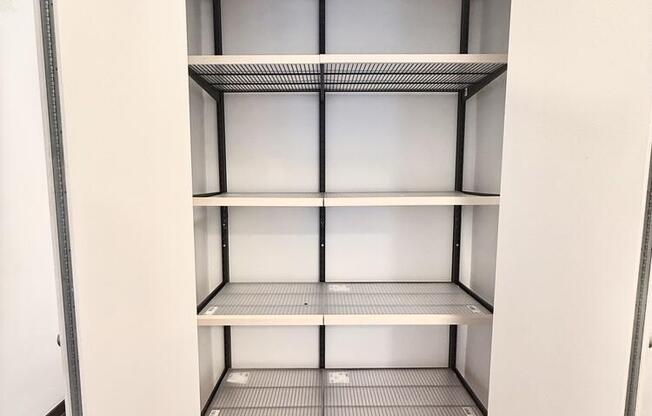 1 bed, 1 bath, $3,800, Unit 6F