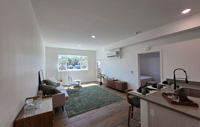 1 bed, 1 bath, 651 sqft, $2,545, Unit 2116-103