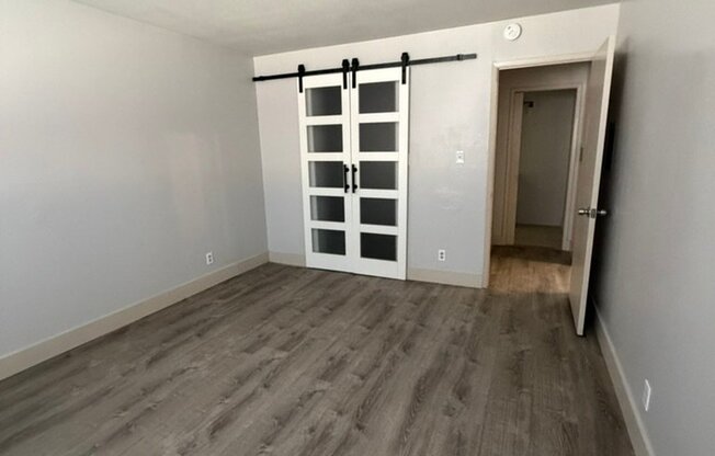 320 Franciscan Ct apt 4 4