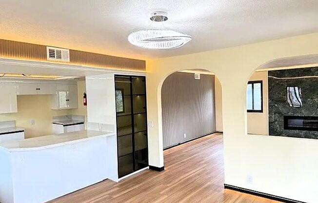 827 Glendale Blvd