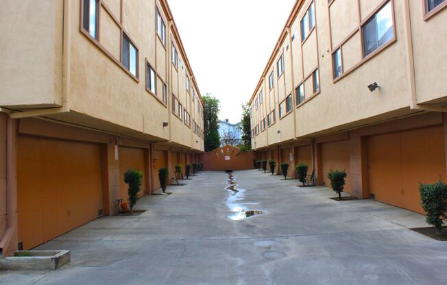 Nordhoff Townhomes