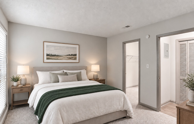 1 bed, 1 bath, 842 sqft, $1,325
