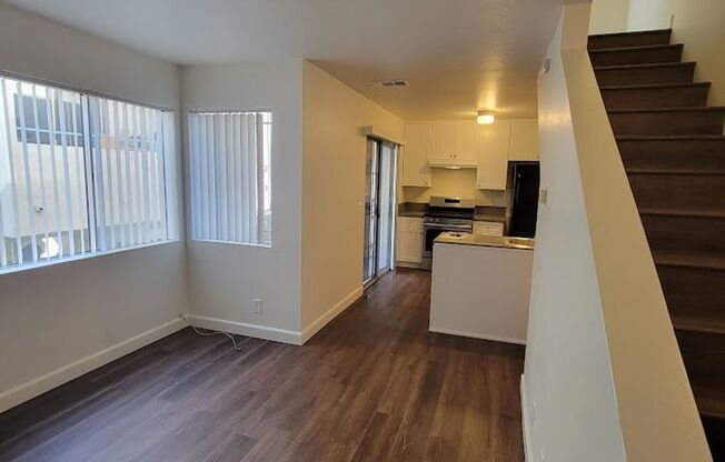 SPACIOUS 1BD-1BA + PARKING.