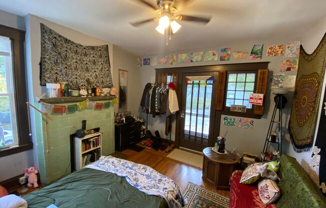 7-8 Bedroom House Located in Clifton Near UC's Campus