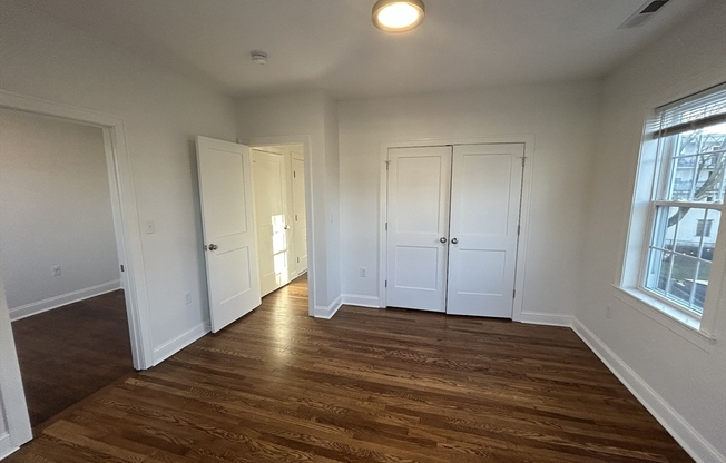 2 beds, 1 bath, 1,050 sqft, $2,700, Unit 2