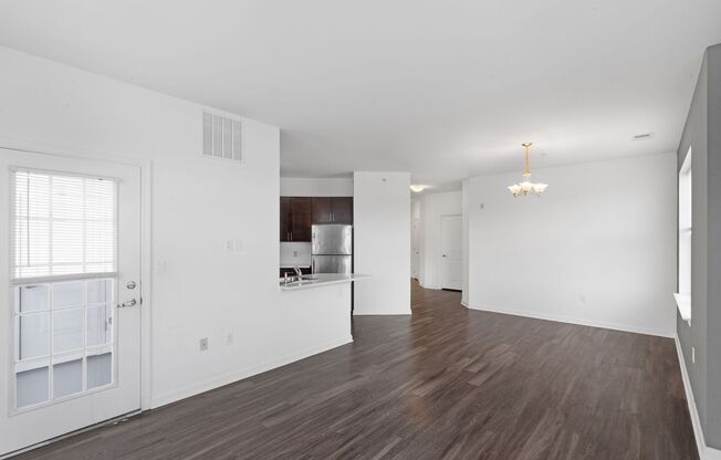2 beds, 2 baths, 1,160 sqft, $2,395, Unit 4112