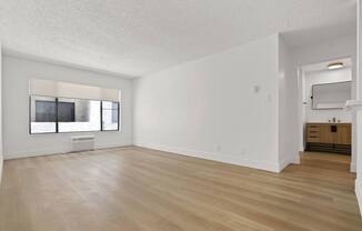 Welcome to 1525 Amherst Ave