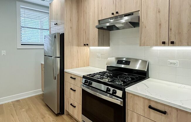 2 beds, 1 bath, 822 sqft, $2,550, Unit 1908-2