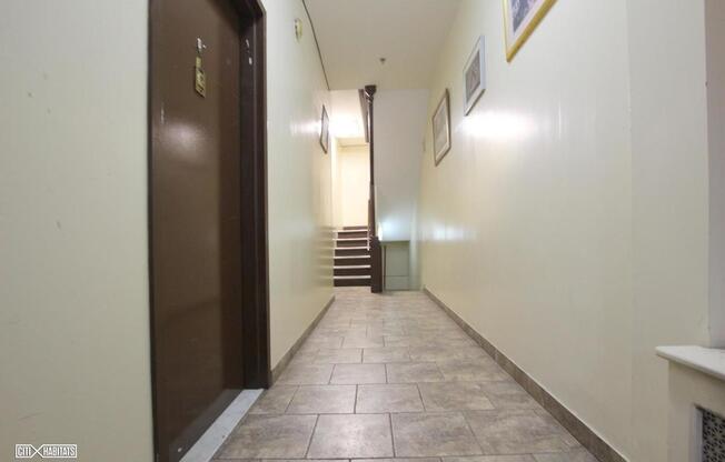 144 W 70 ST