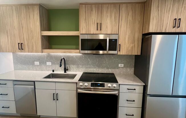 Studio, 1 bath, 464 sqft, $2,495, Unit 709