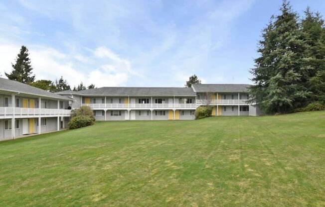 North Highland Court