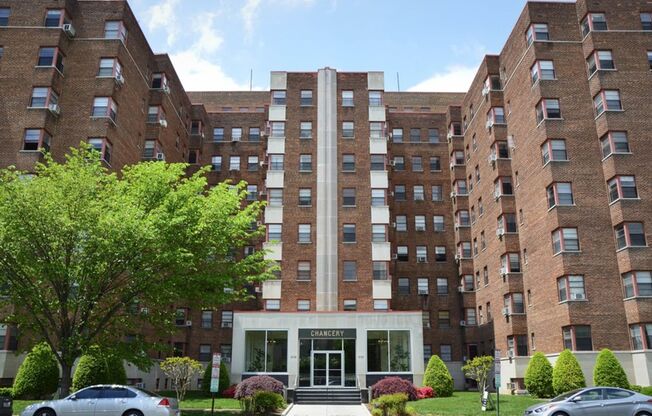 1 bed, 1 bath, 730 sqft, $1,800, Unit 709